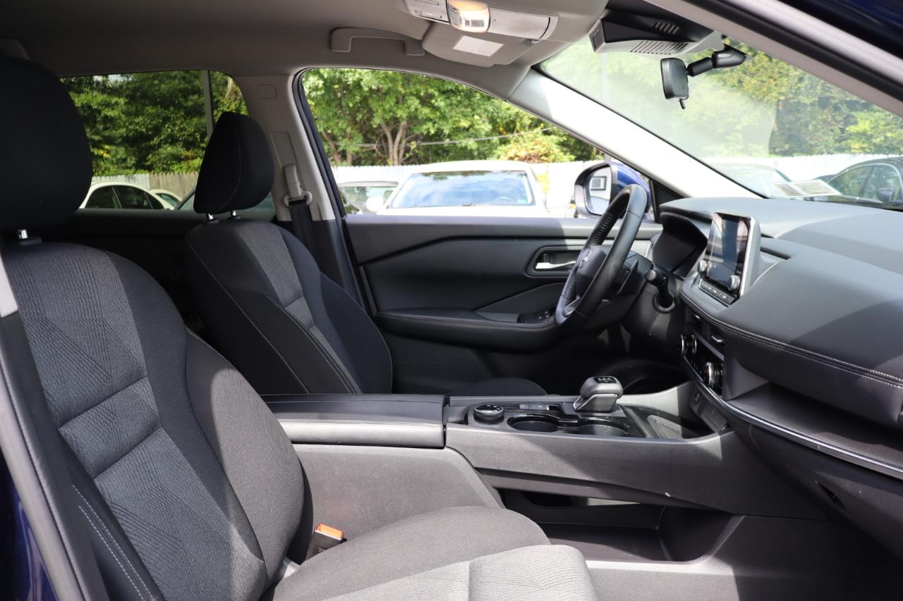 Nissan Rogue SV 4D SUV AWD 2025