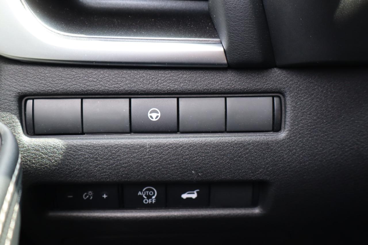Nissan Rogue SV 4D SUV AWD 2025