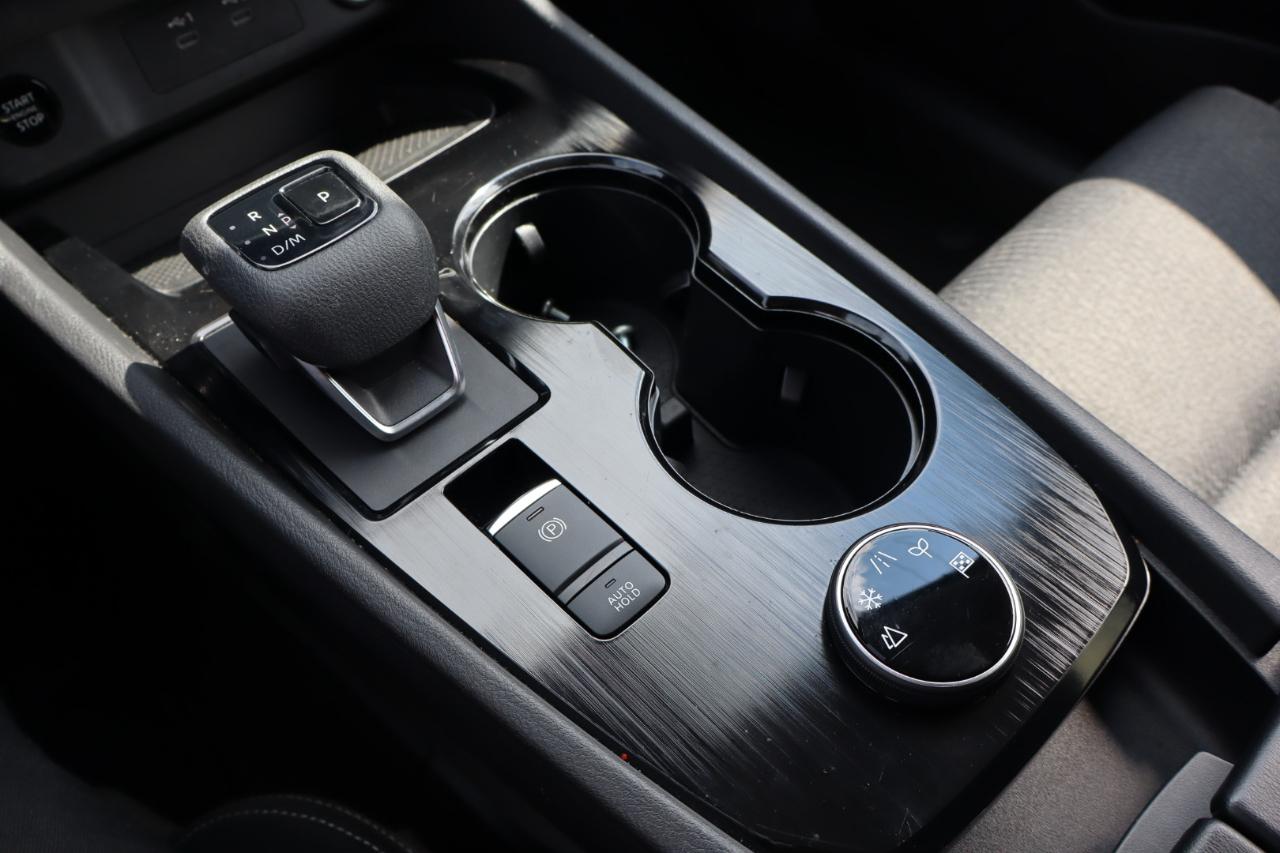 Nissan Rogue SV 4D SUV AWD 2025