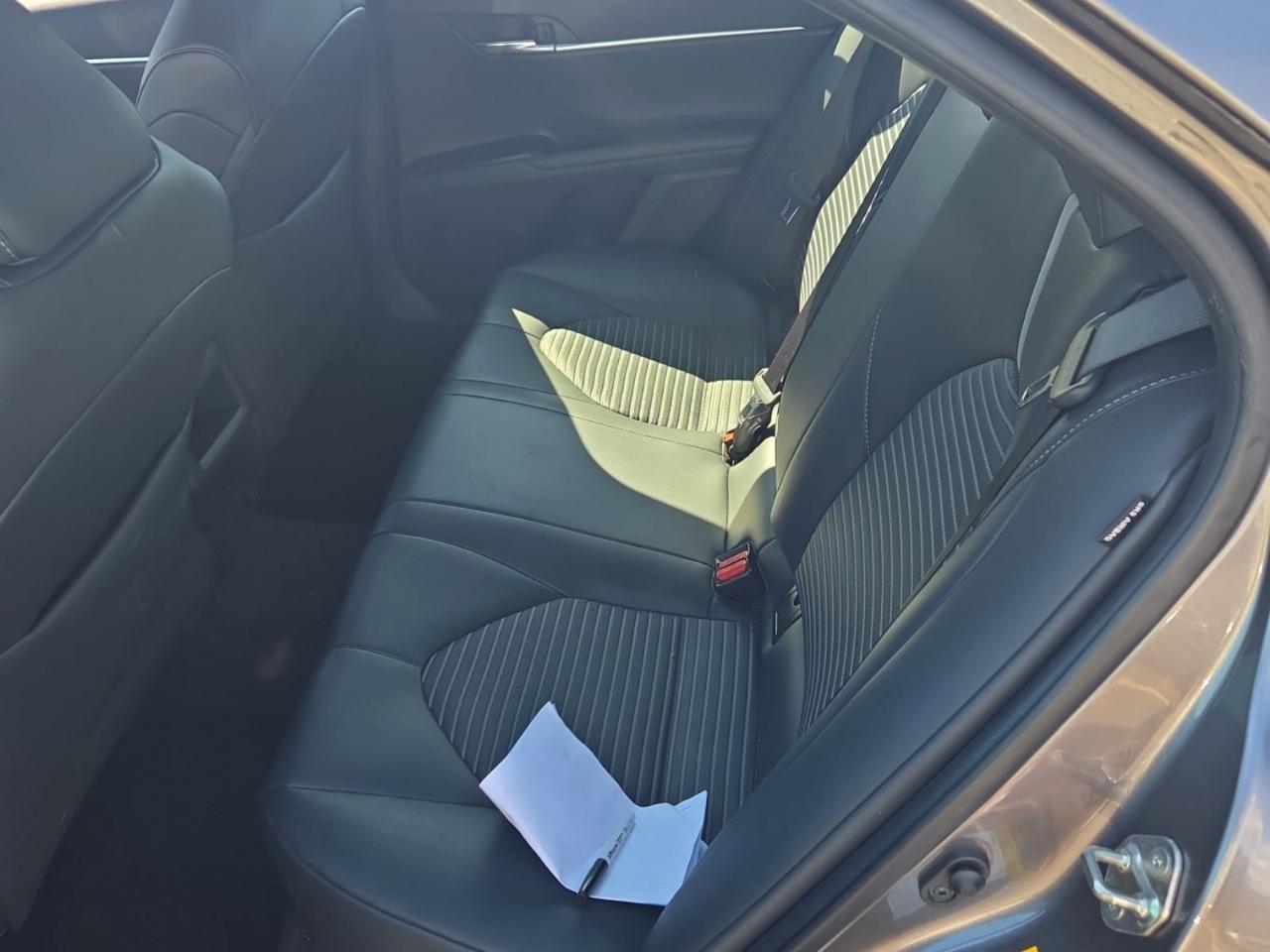 Toyota Camry  2018