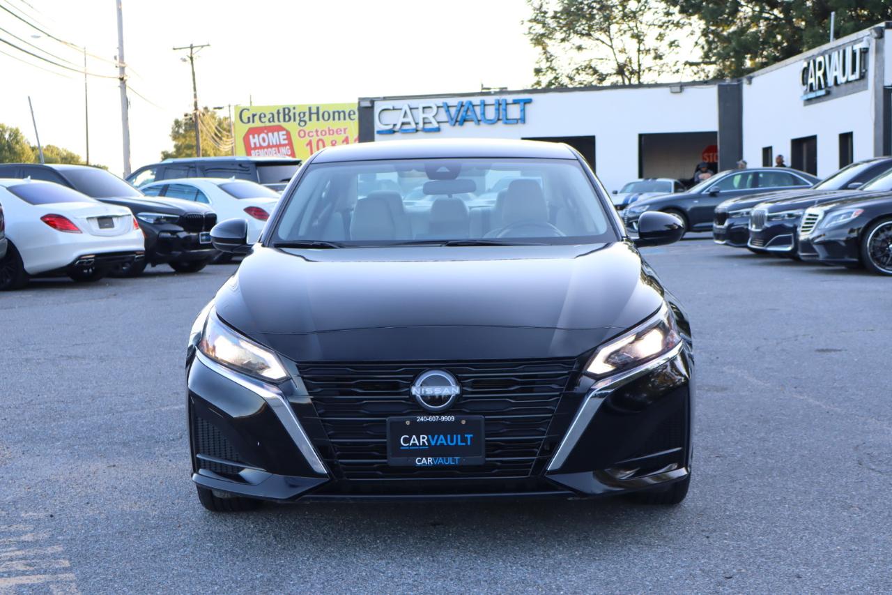 Nissan Altima  2025