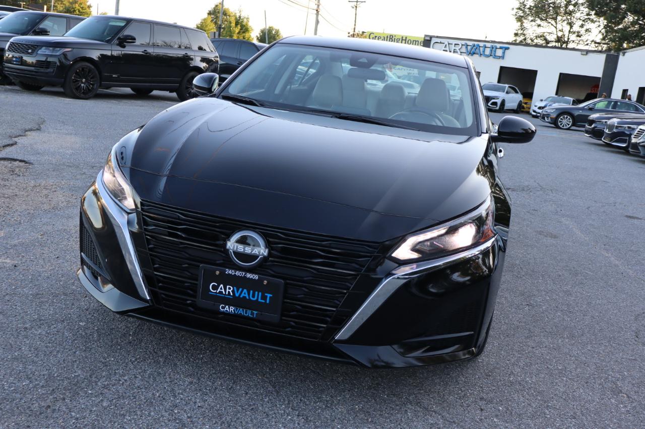 Nissan Altima  2025