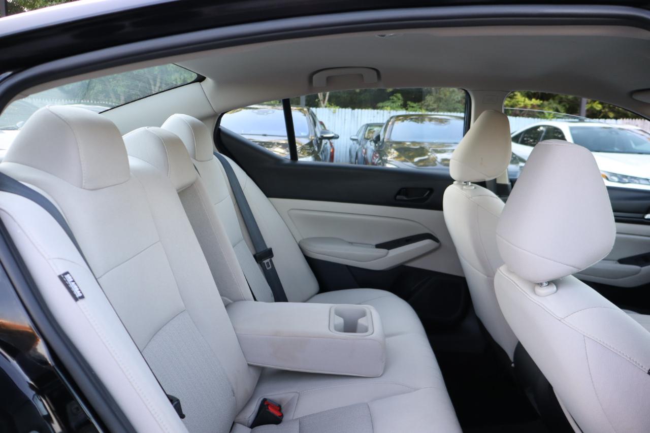 Nissan Altima  2025