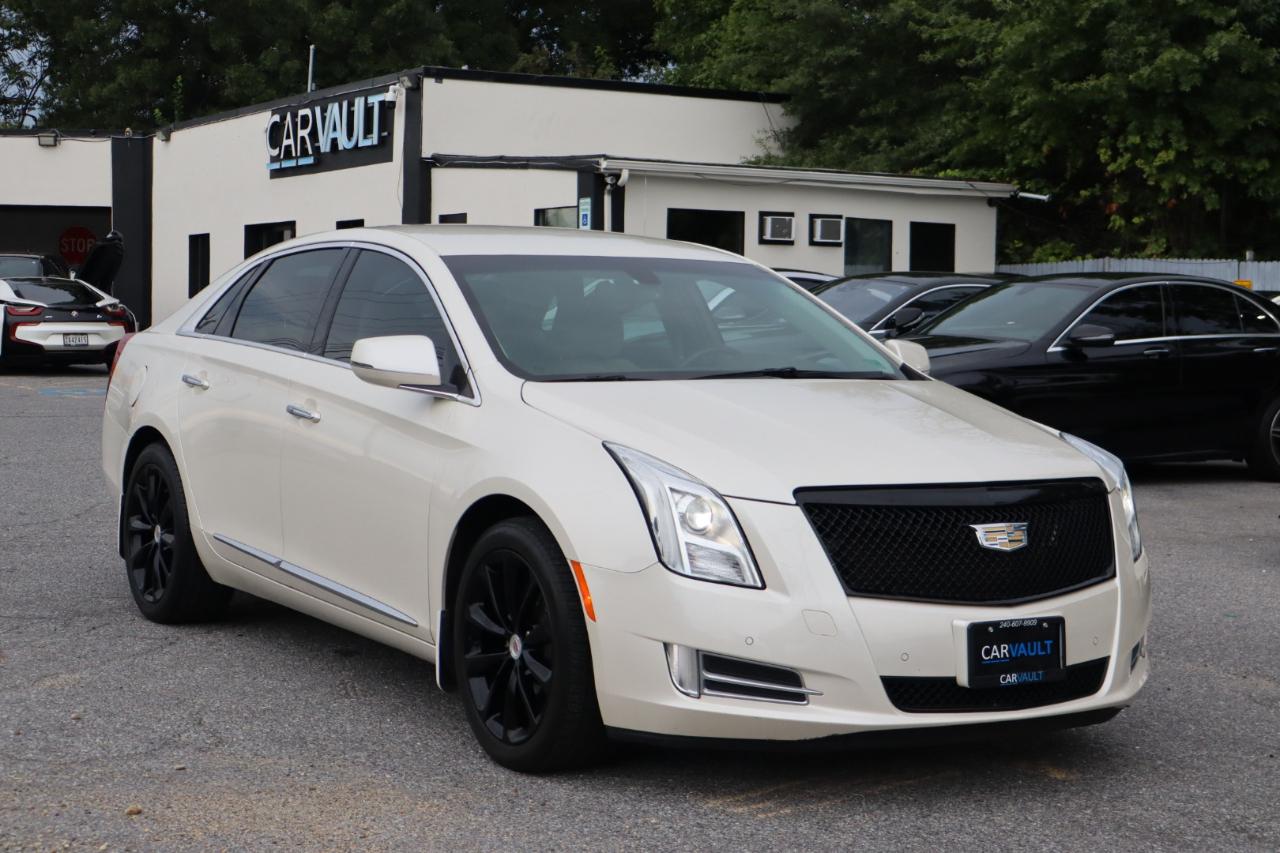 Cadillac XTS  2013