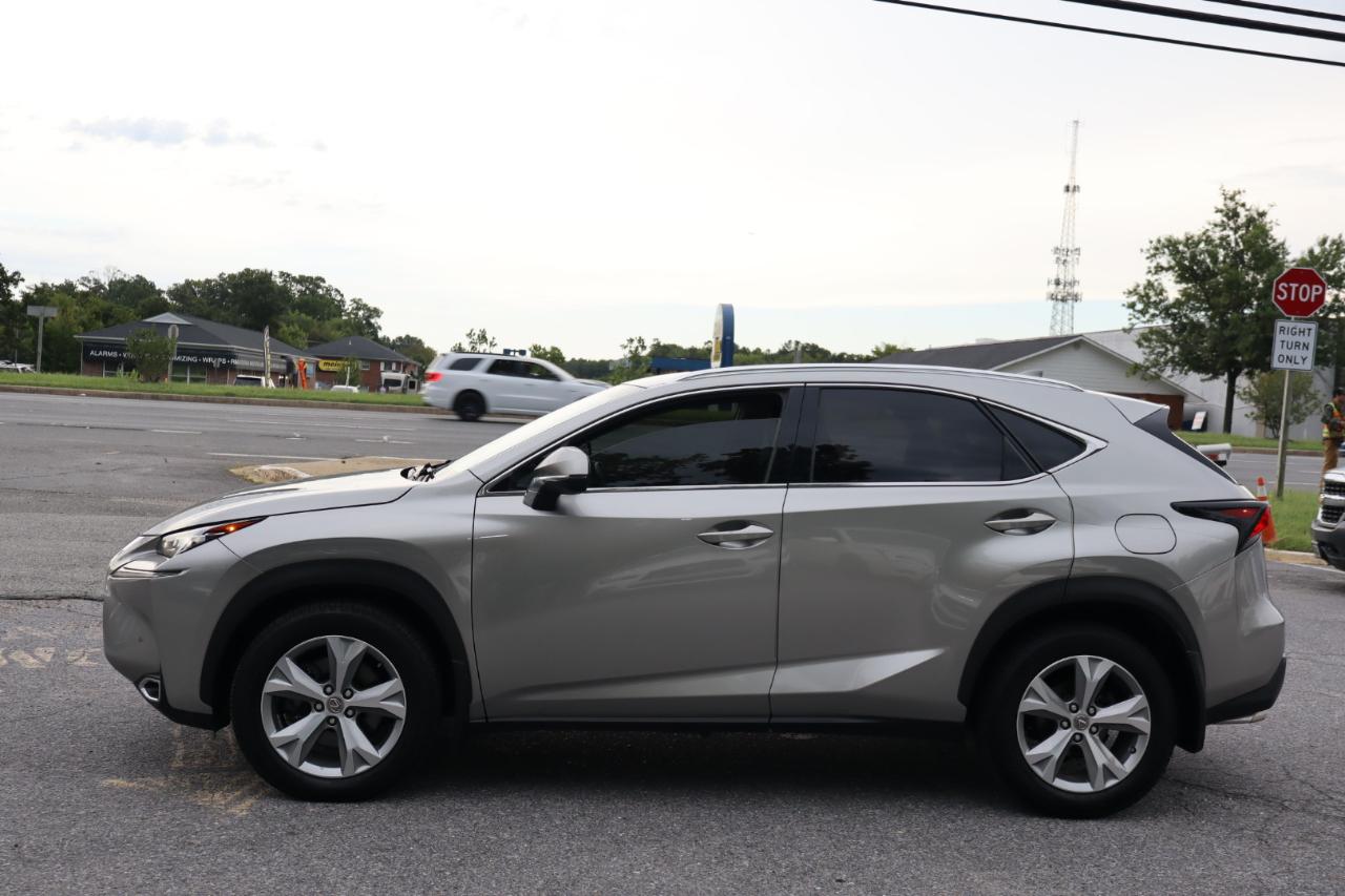 Lexus NX 200t  2017
