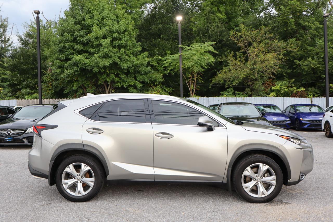 Lexus NX 200t  2017