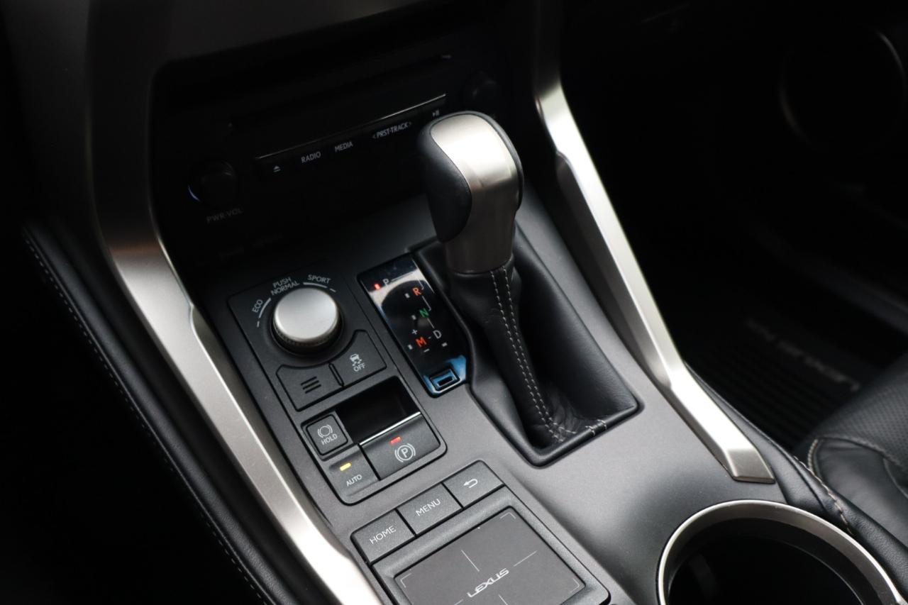 Lexus NX 200t  2017