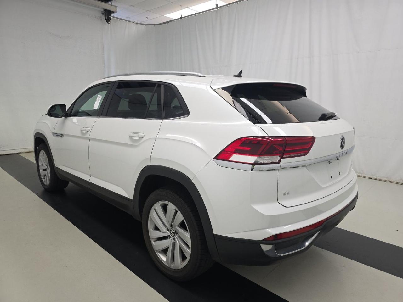 Volkswagen Atlas Cross Sport  2021