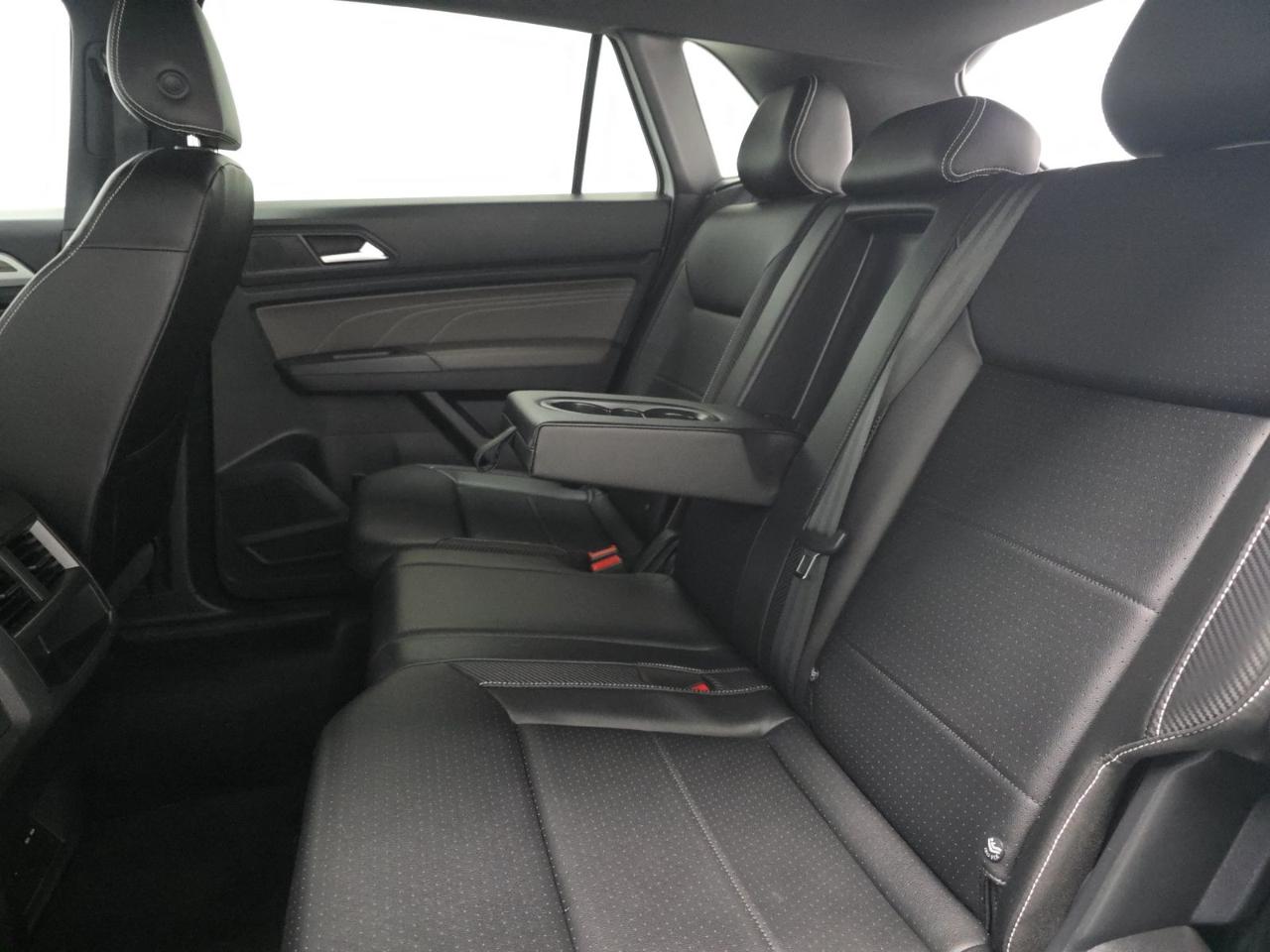 Volkswagen Atlas Cross Sport  2021