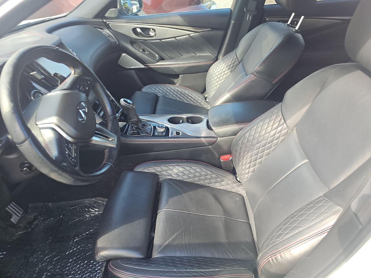 Infiniti Q50  2018