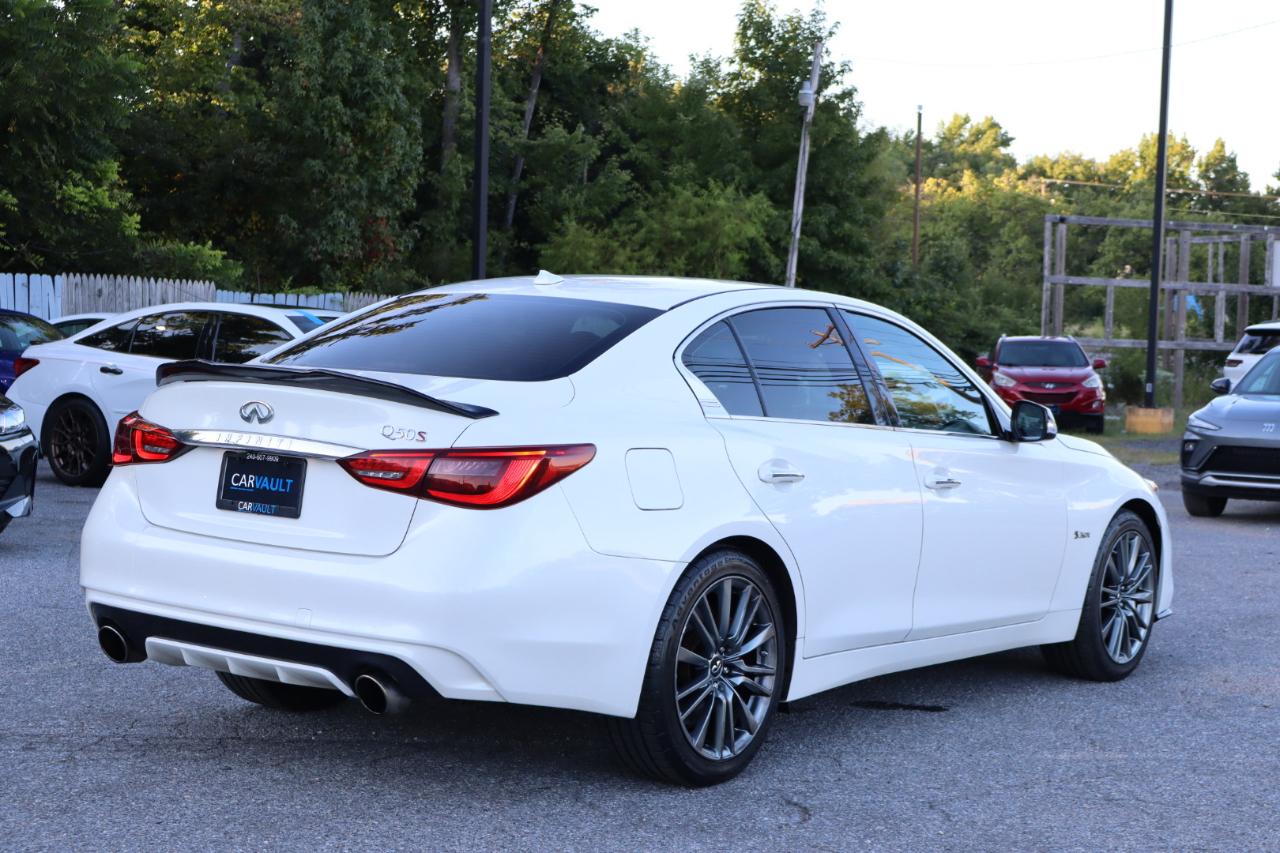 Infiniti Q50  2018