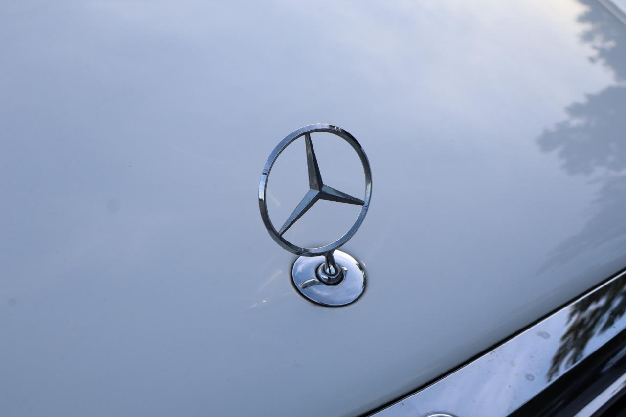 Mercedes-Benz E-Class  2008
