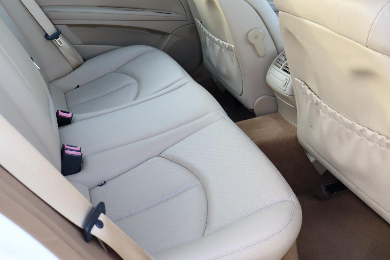 Mercedes-Benz E-Class  2008