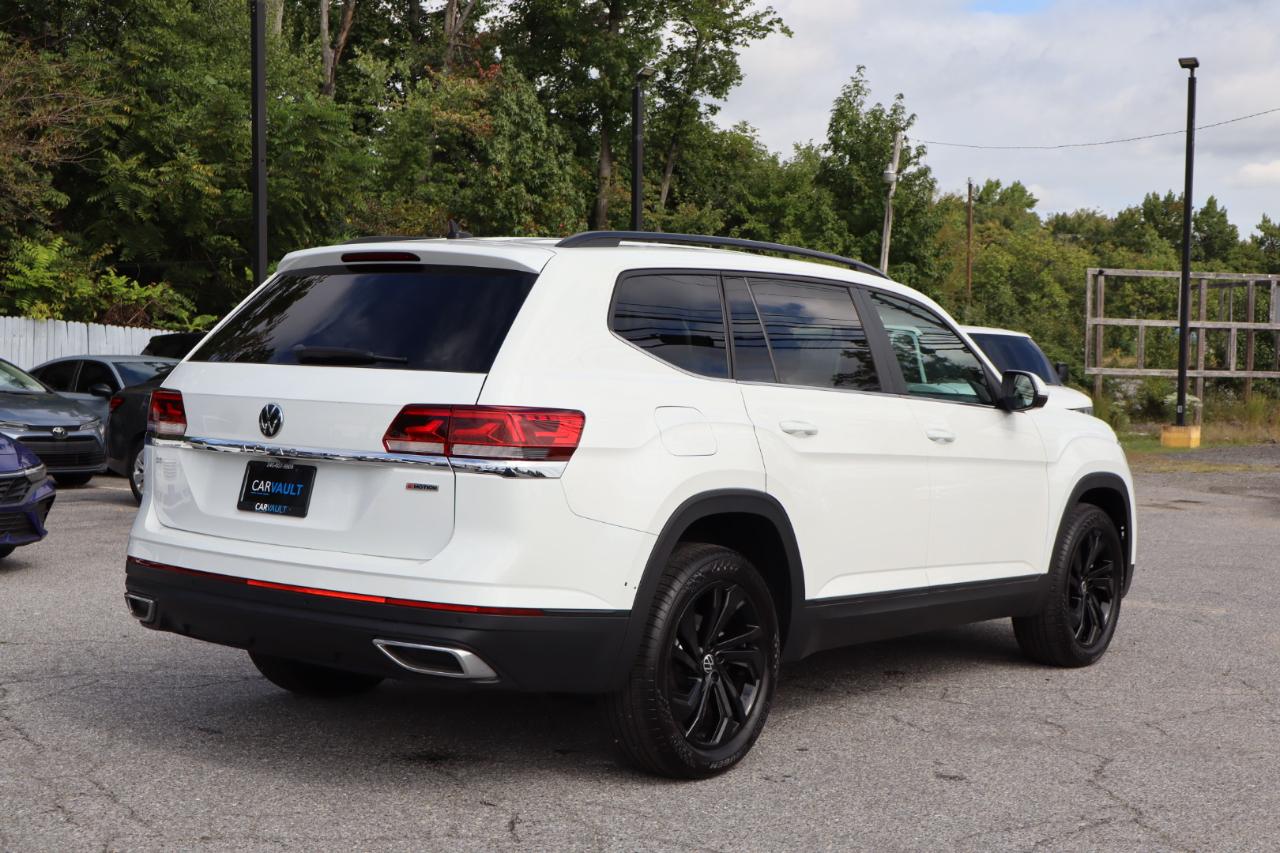 2022 Volkswagen Atlas SE w/Tech - Photo 7