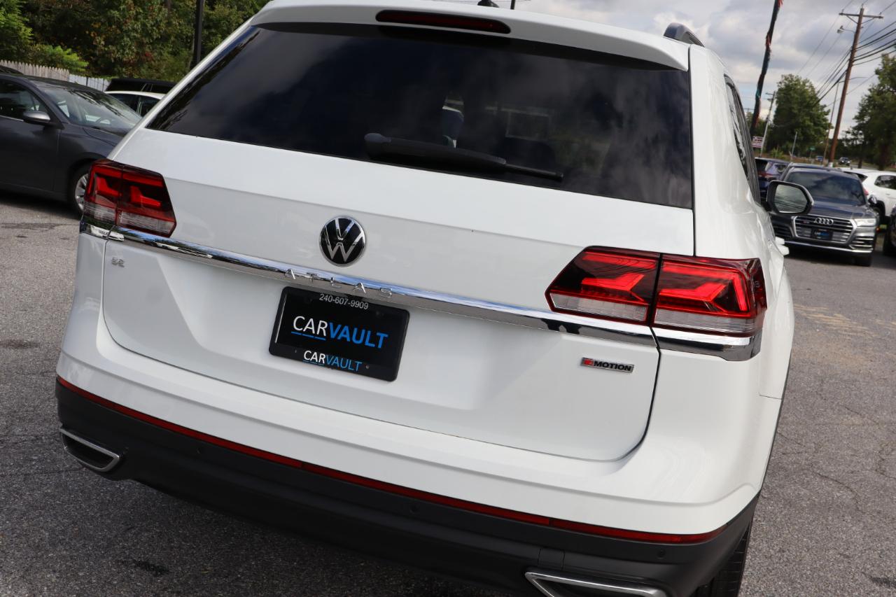 2022 Volkswagen Atlas SE w/Tech - Photo 11