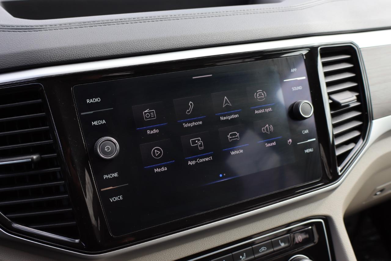 2022 Volkswagen Atlas SE w/Tech - Photo 27
