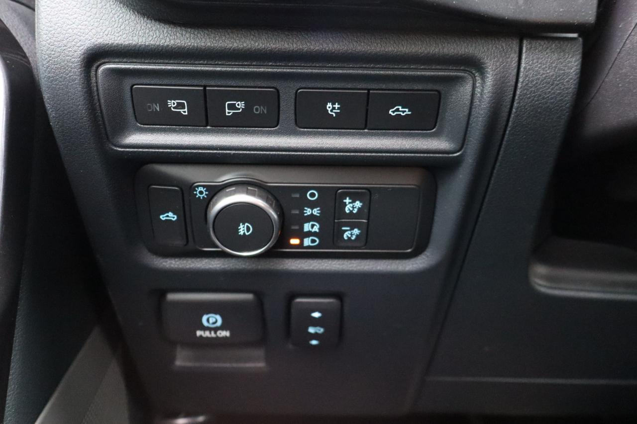 Ford F-150  2021