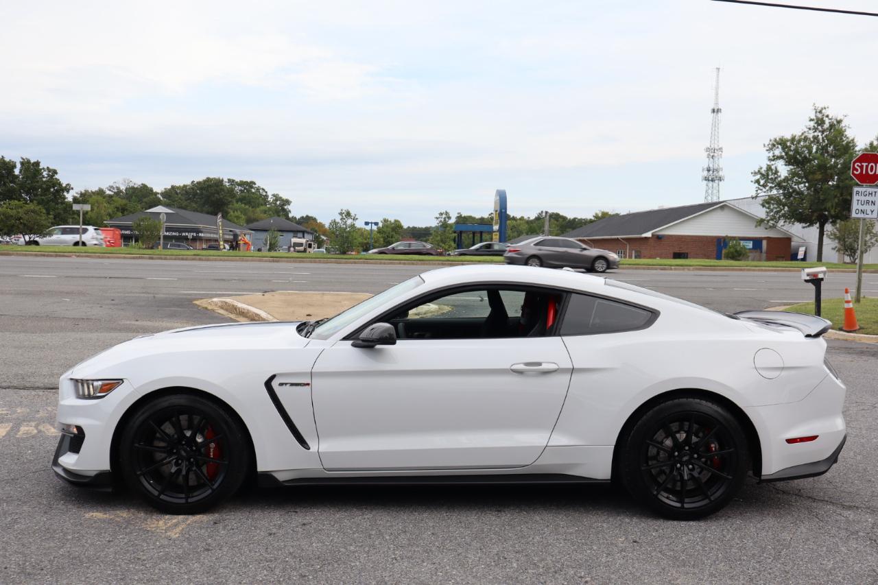 Ford Shelby GT350  2017