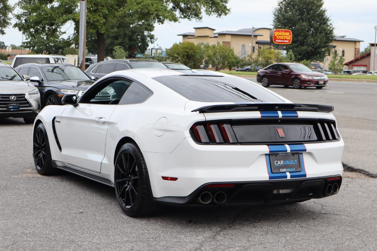 Ford Shelby GT350  2017