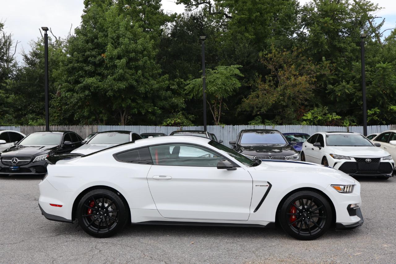 Ford Shelby GT350  2017