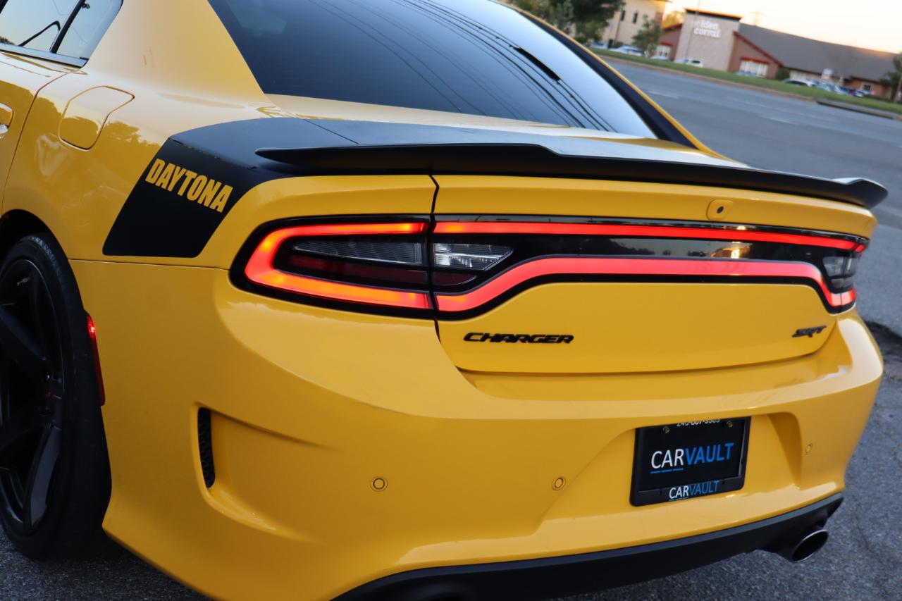 Dodge Charger  2017