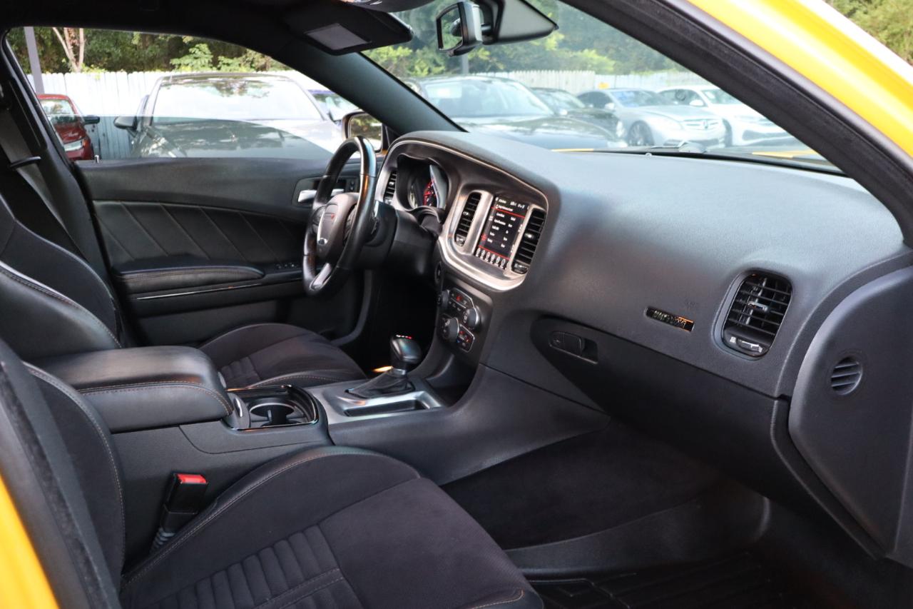 Dodge Charger  2017