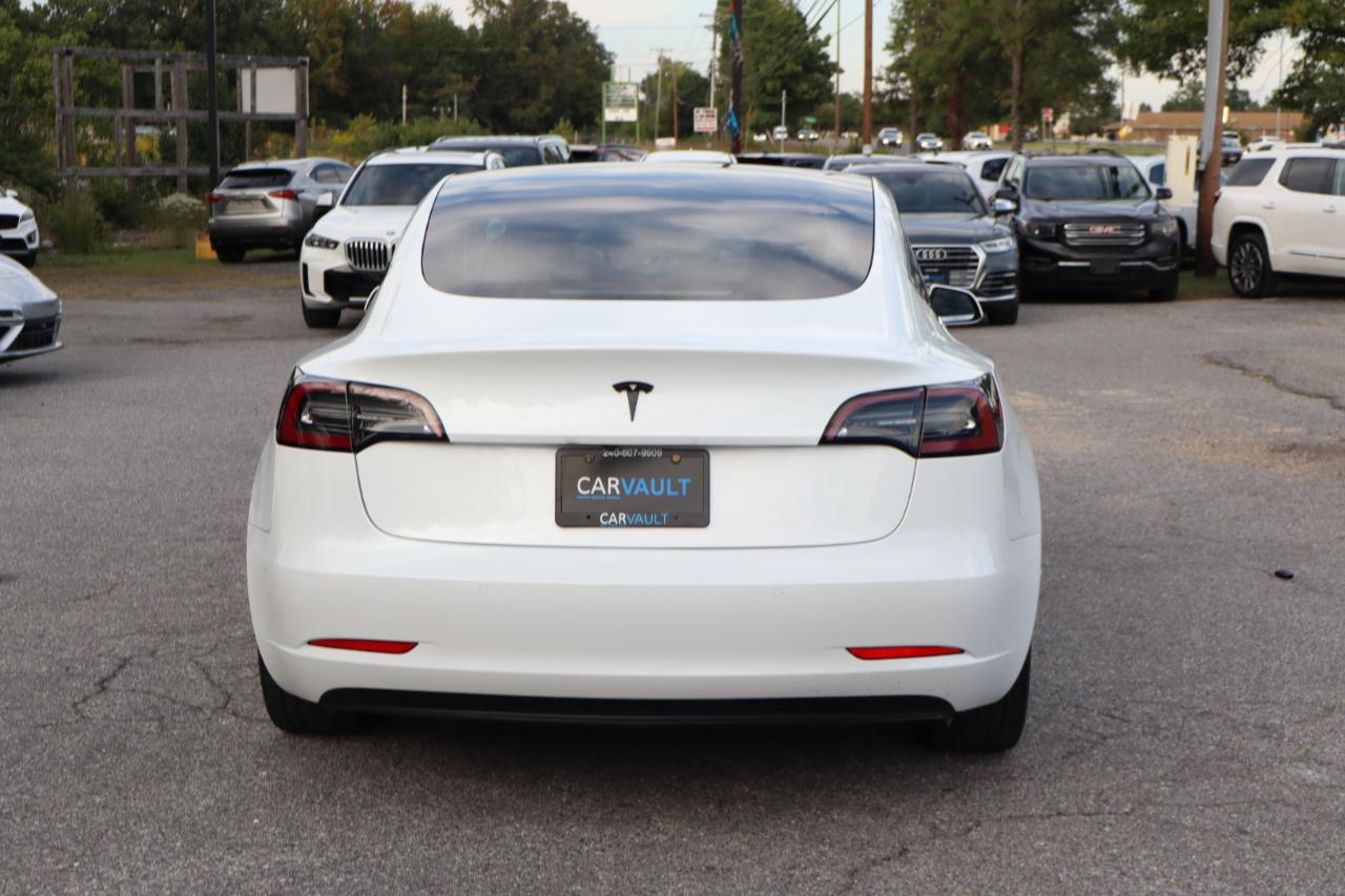 Tesla Model 3  2018