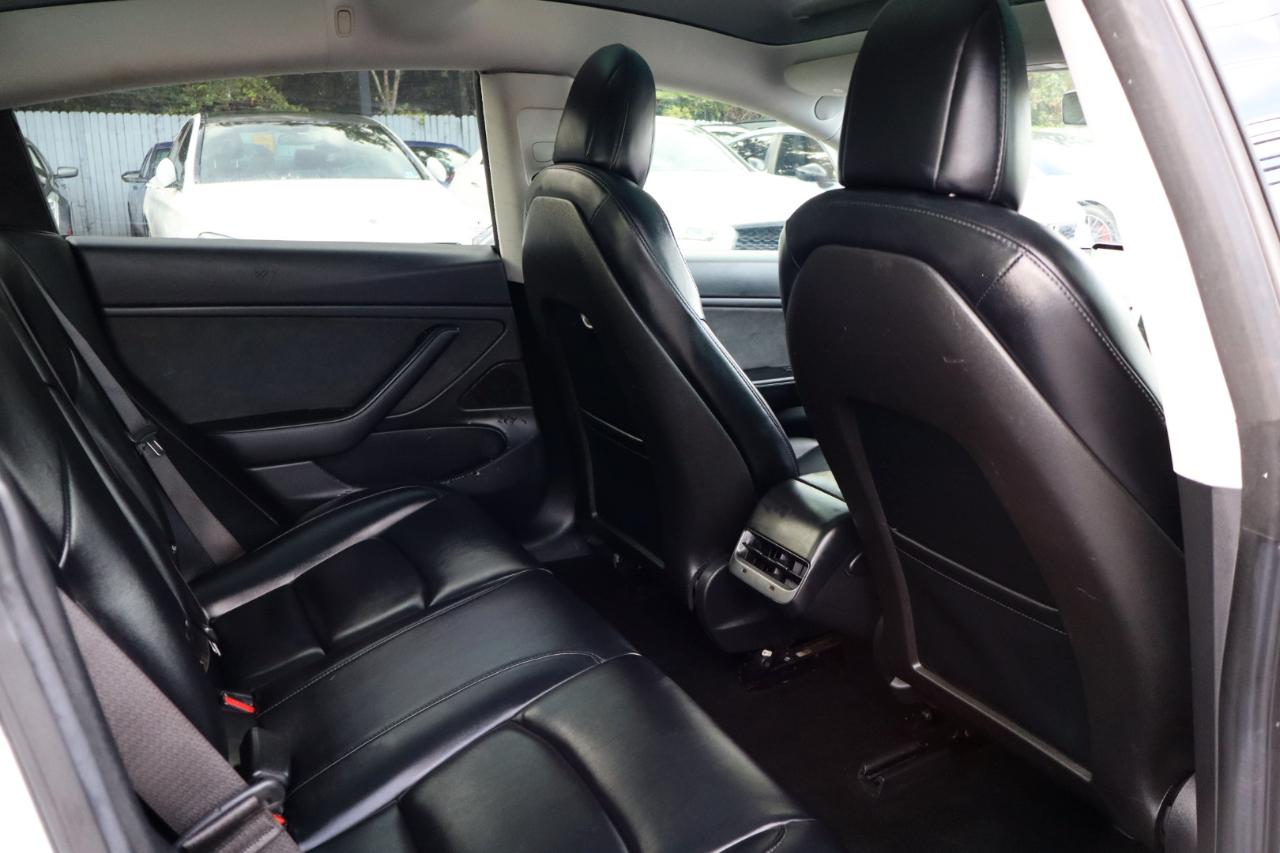 Tesla Model 3  2018