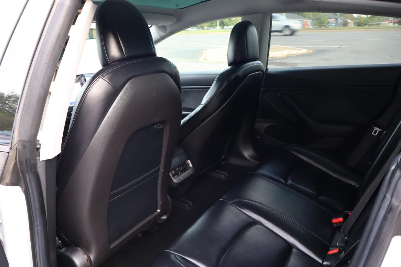 Tesla Model 3  2018