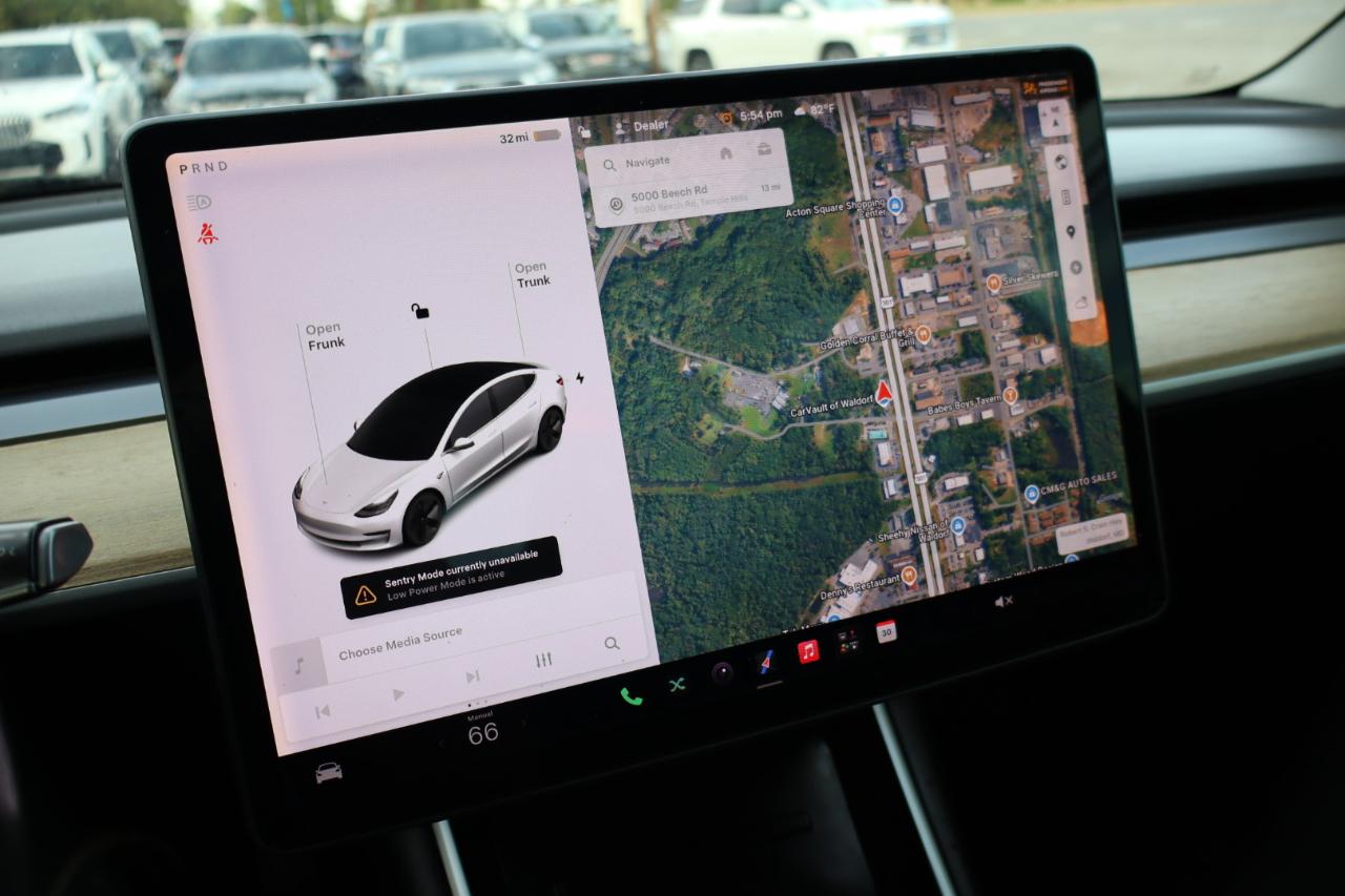 Tesla Model 3  2018