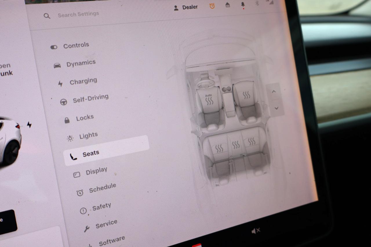 Tesla Model 3  2018