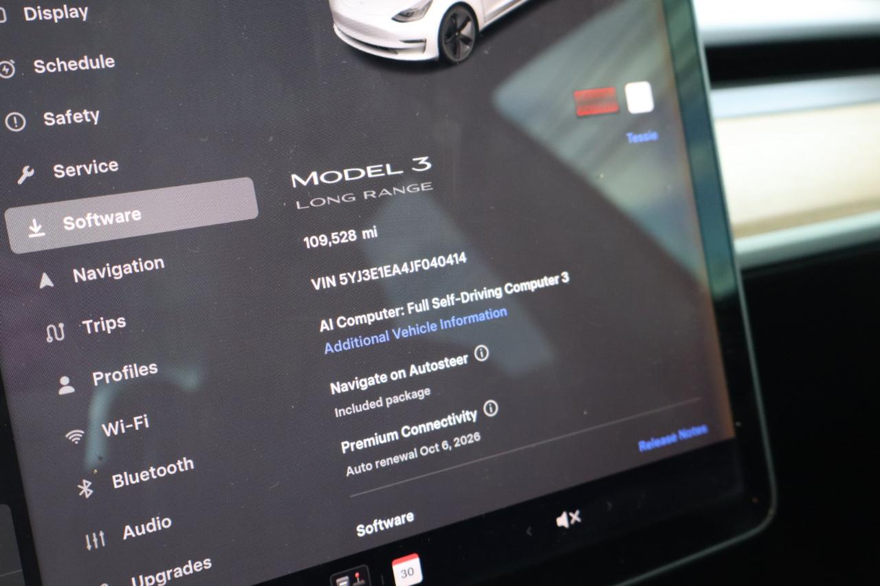 Tesla Model 3  2018