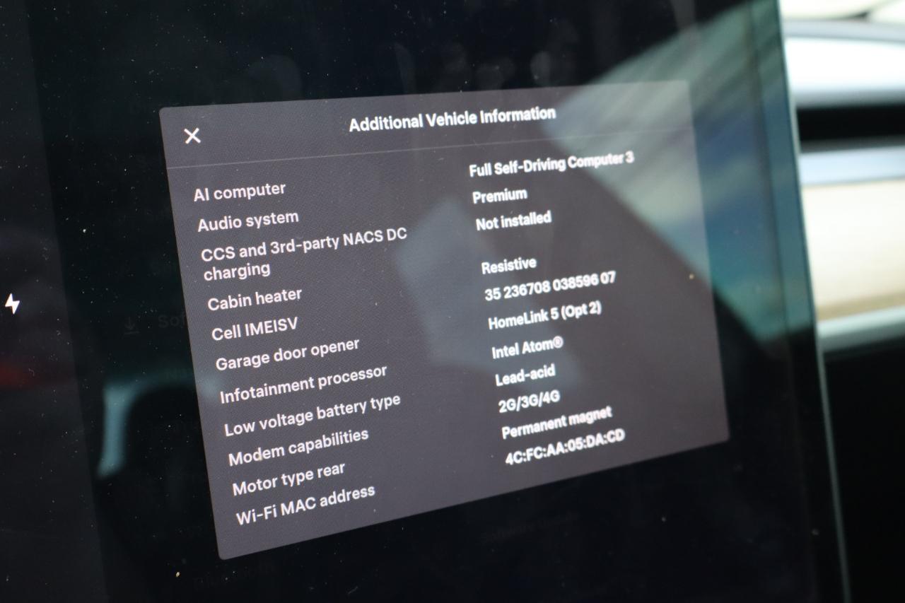 Tesla Model 3  2018