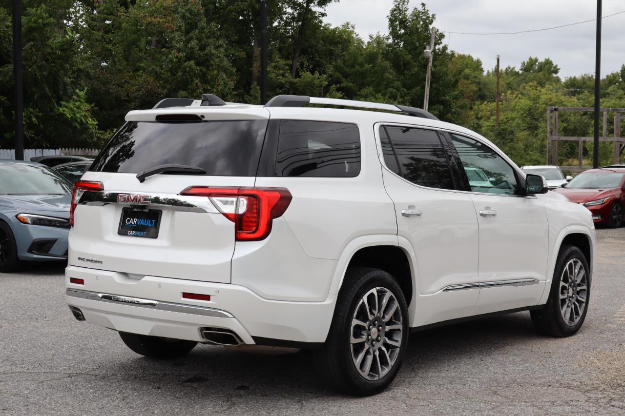 GMC Acadia  2021