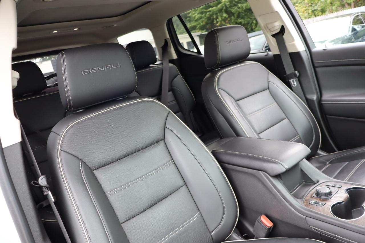 GMC Acadia  2021