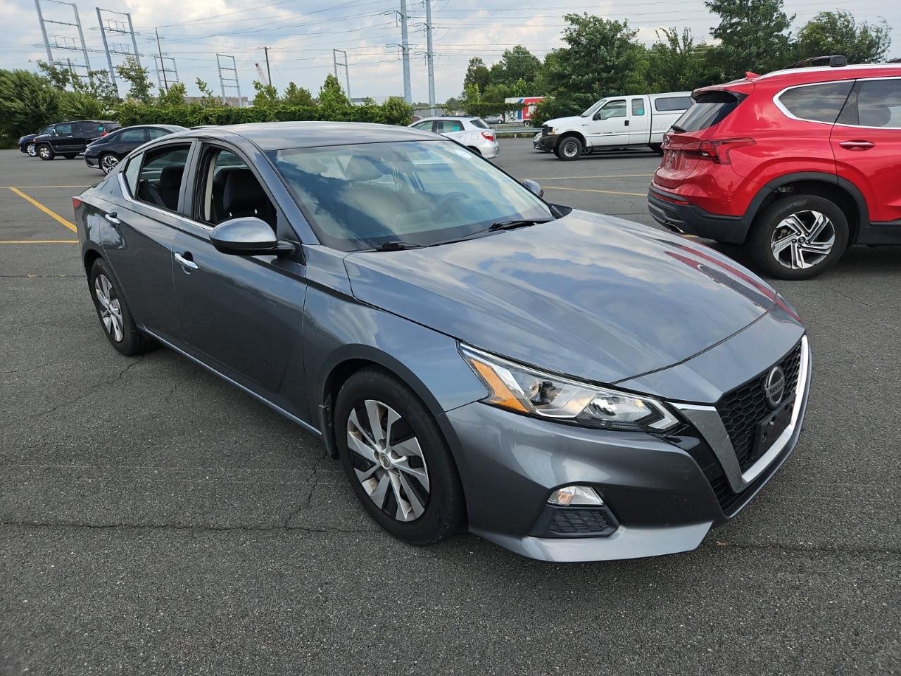 Nissan Altima  2020