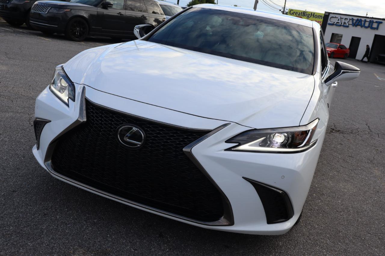 Lexus ES 350  2022