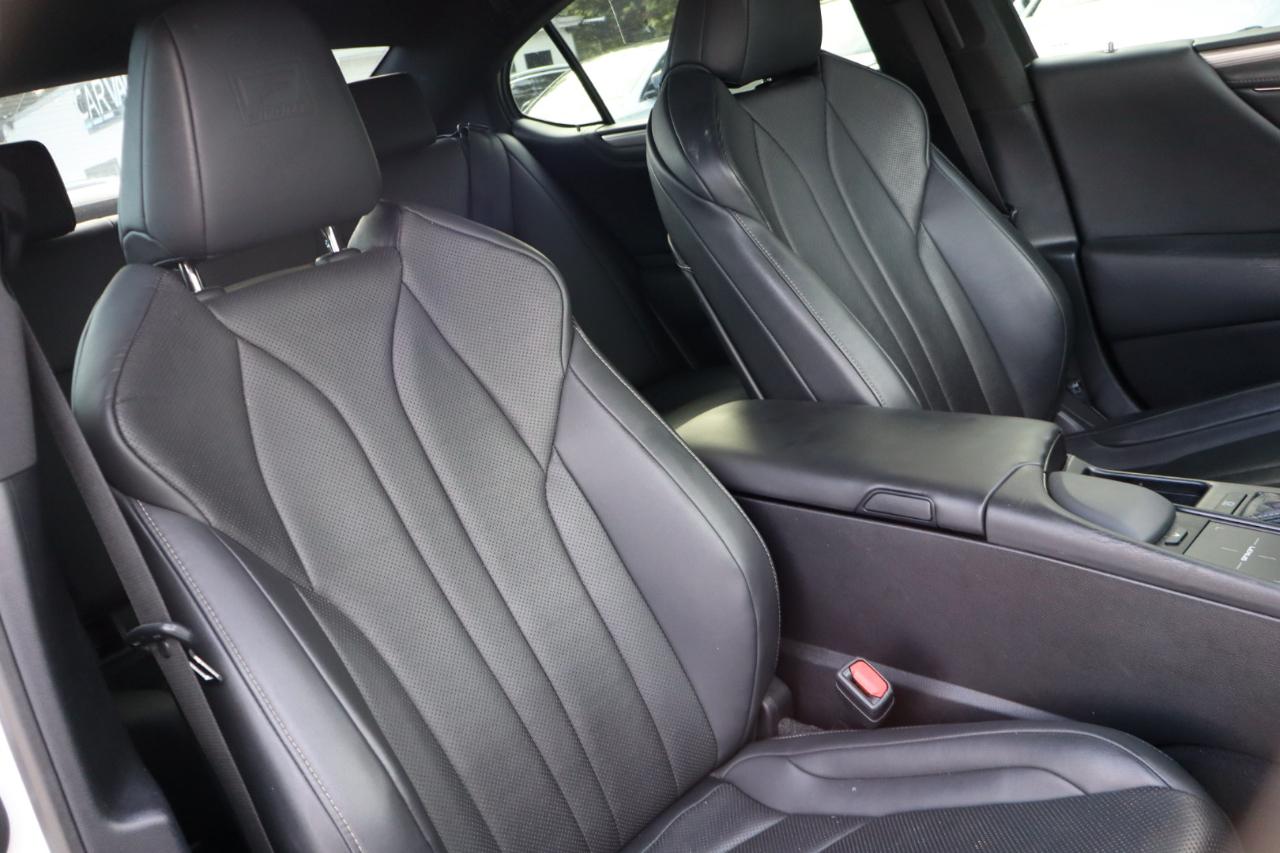 Lexus ES 350  2022