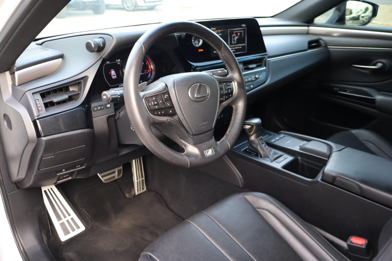 Lexus ES 350  2022