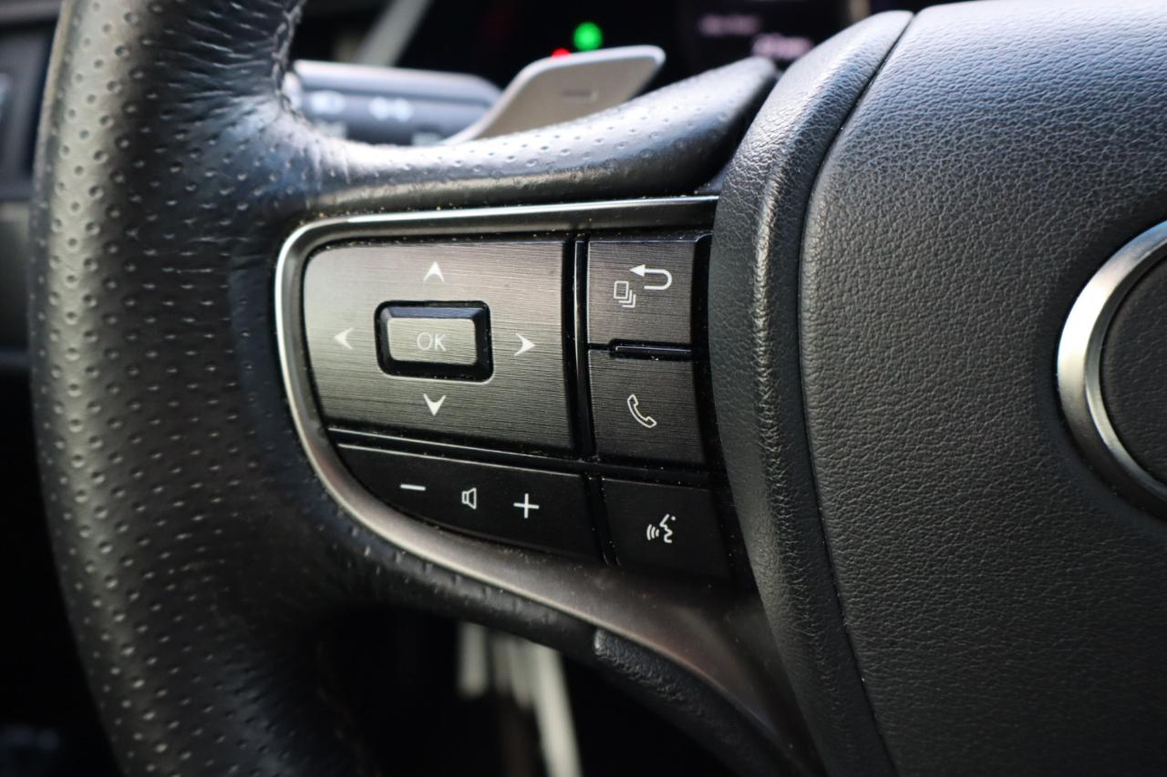 Lexus ES 350  2022