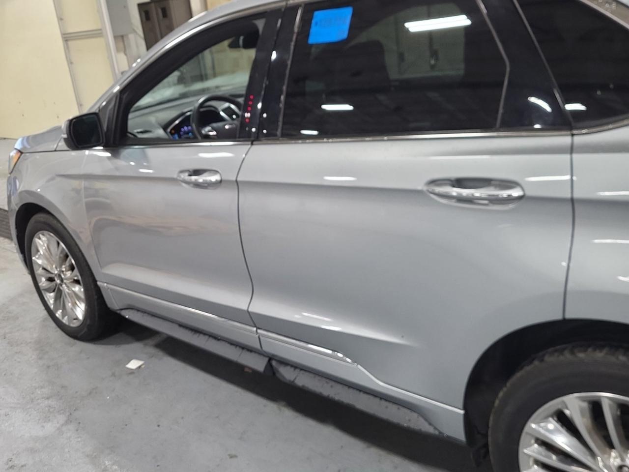 Ford Edge 4dr Titanium AWD 2020