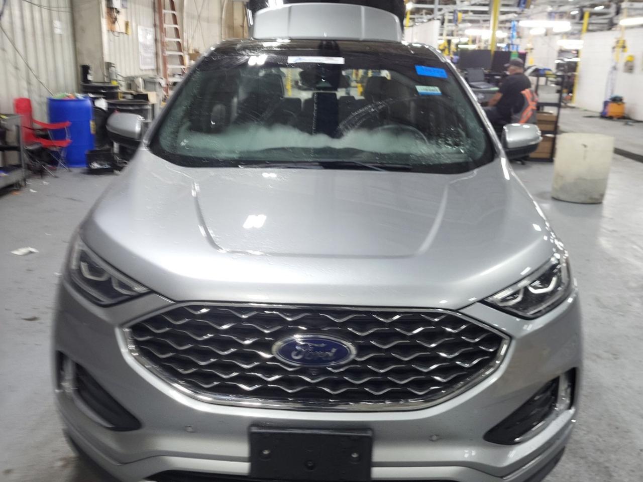 Ford Edge 4dr Titanium AWD 2020