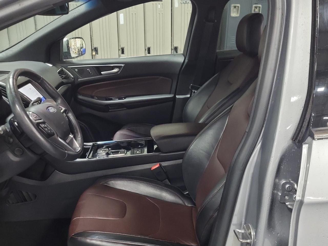 Ford Edge 4dr Titanium AWD 2020