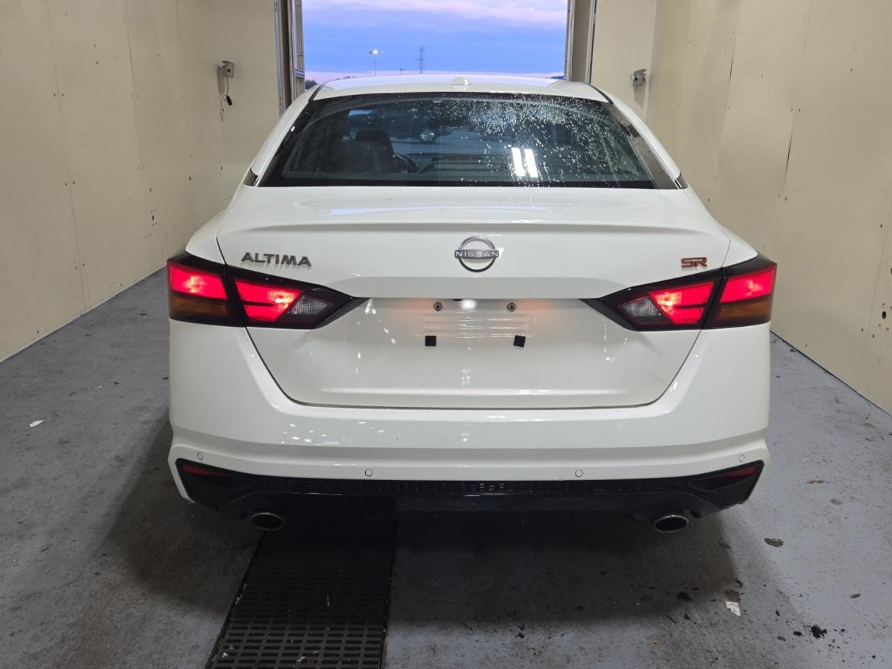 Nissan Altima  2025