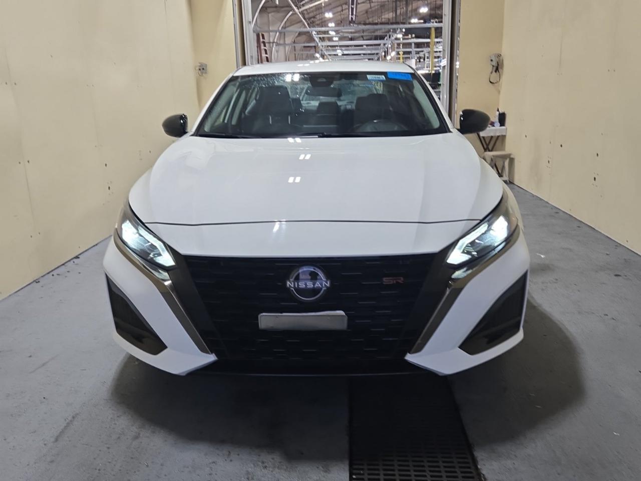 Nissan Altima  2025