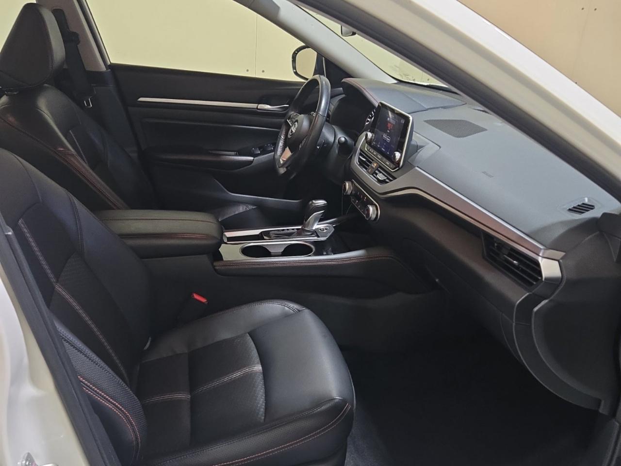 Nissan Altima  2025