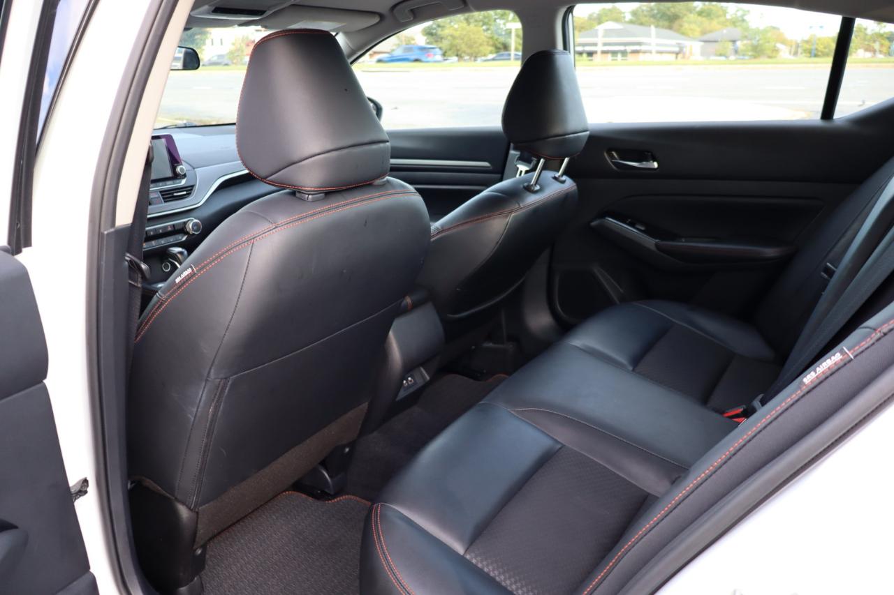 Nissan Altima  2025