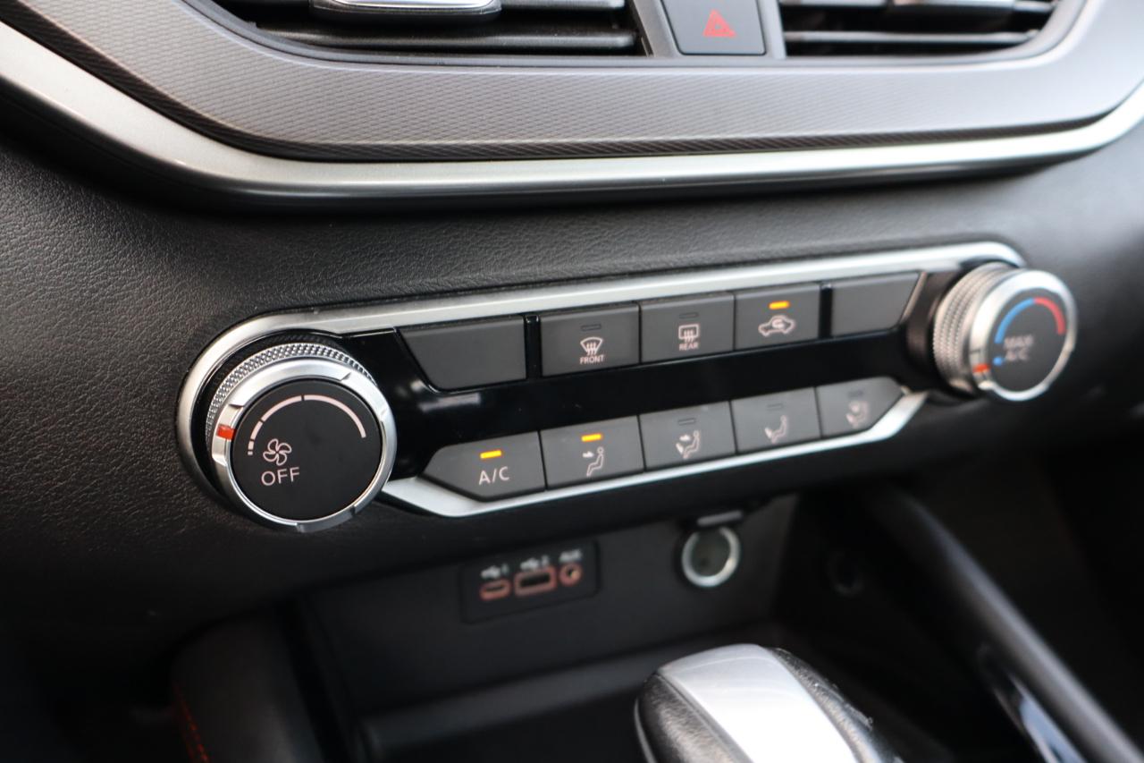 Nissan Altima  2025