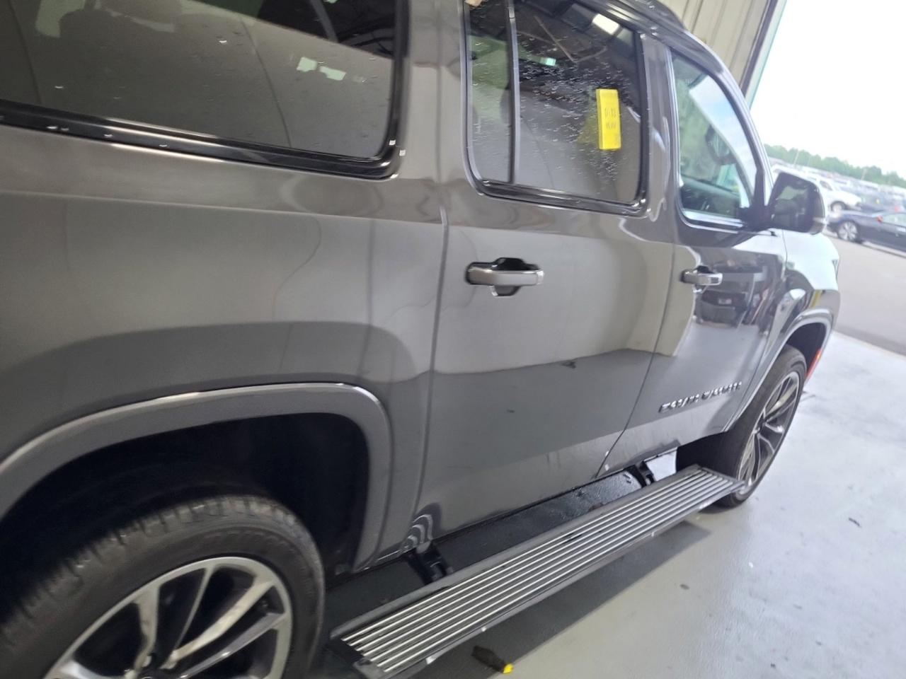 Jeep Grand Wagoneer L Series II Obsidian 4x4 2024