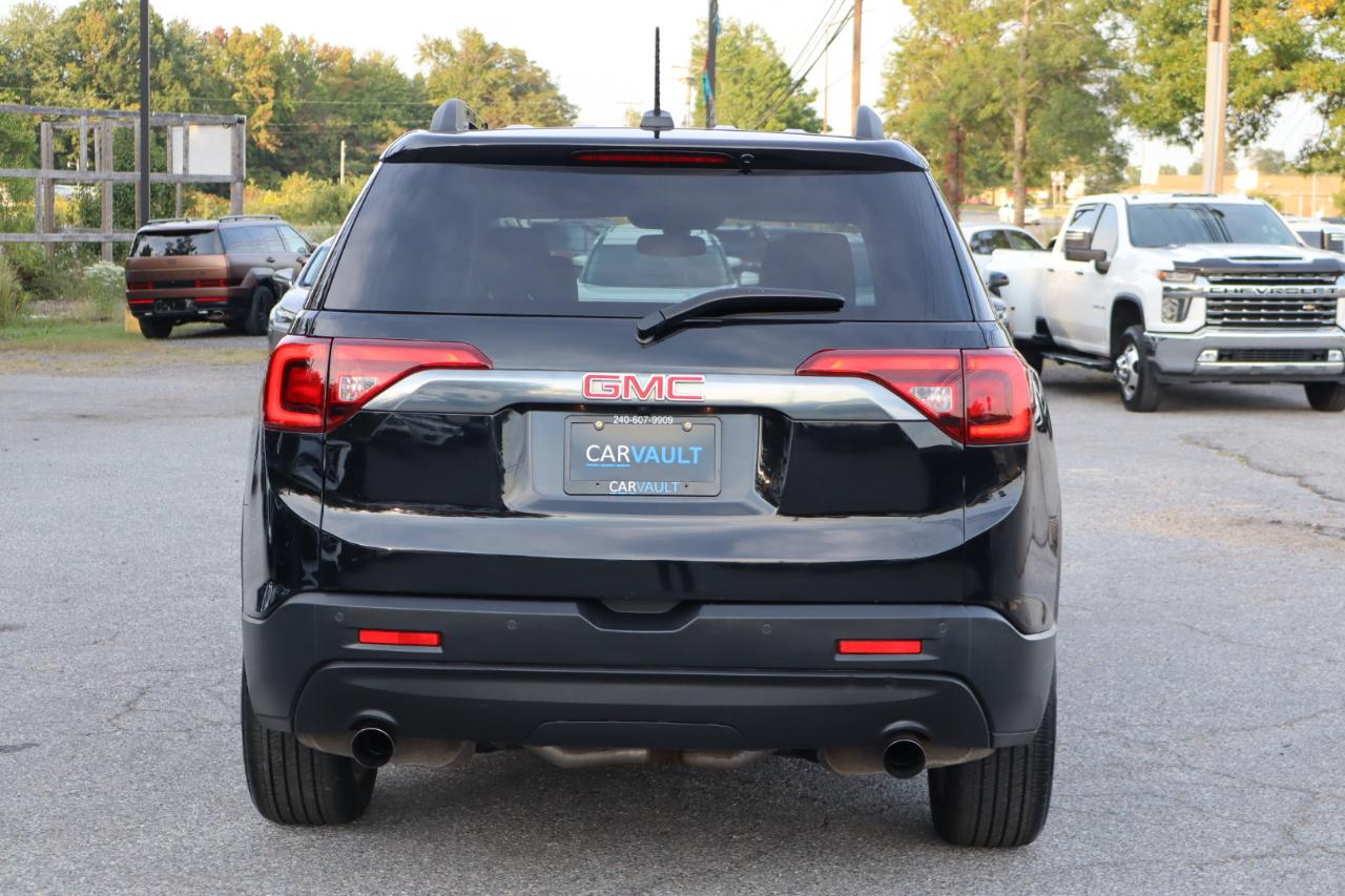 GMC Acadia photo 7